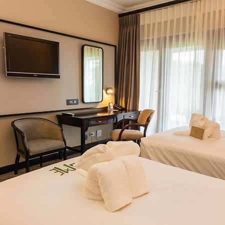 Premier Hotel The Winkler White River Kültér fotó